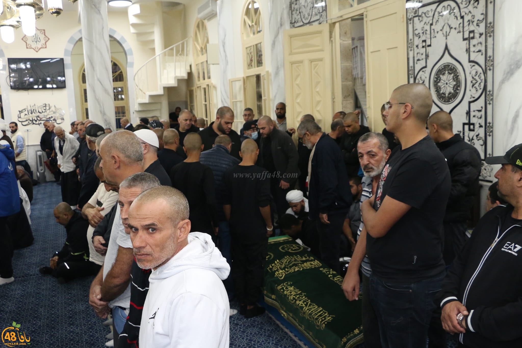 يافا: جماهير غفيرة تُشيّع جثمان الشيخ سليمان سطل